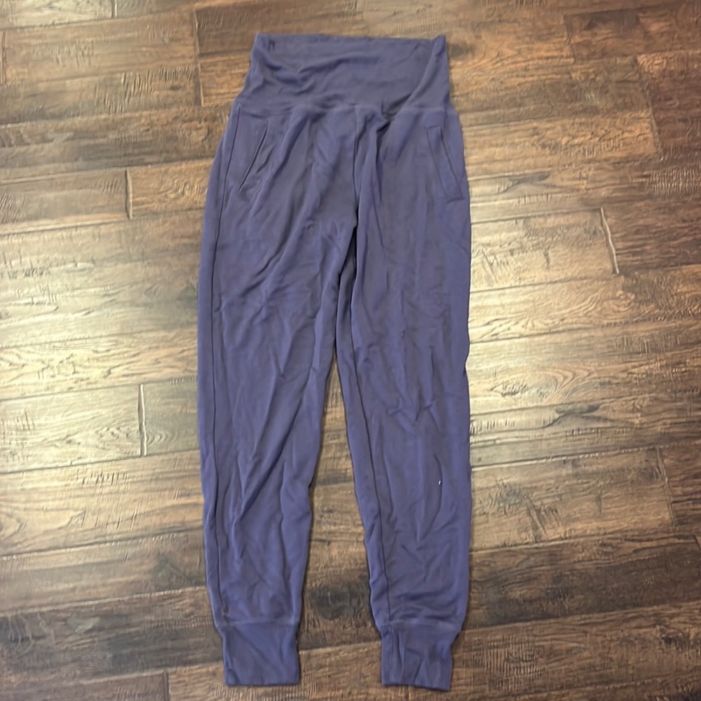 The softest Beyond Yoga Joggers!